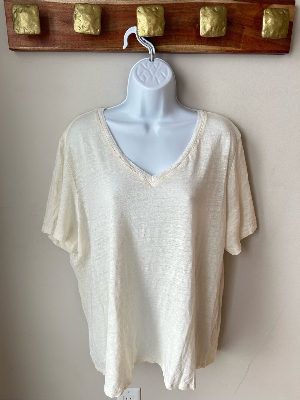 Charlie B 100% Linen V-Neck Tee Ivory Plus Size 2X Casual Minimalist